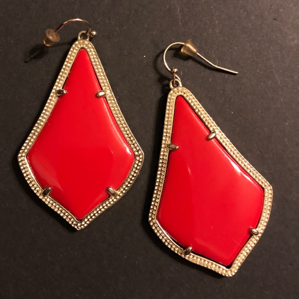 Kendra Scott's Alex Earrings